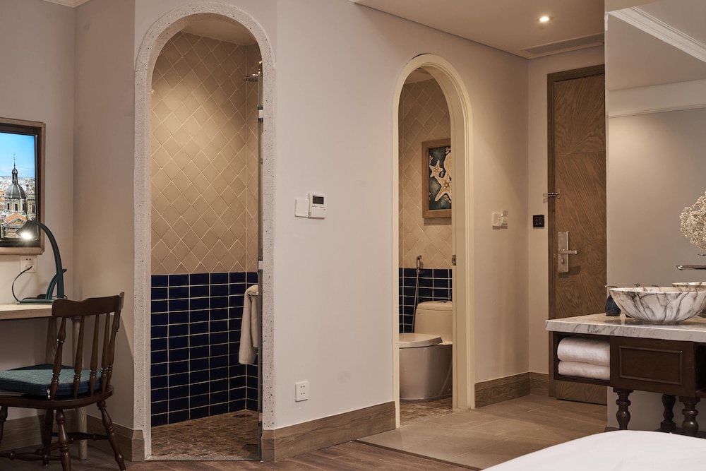 Executive Double Room, Partial Ocean View - Photo 5