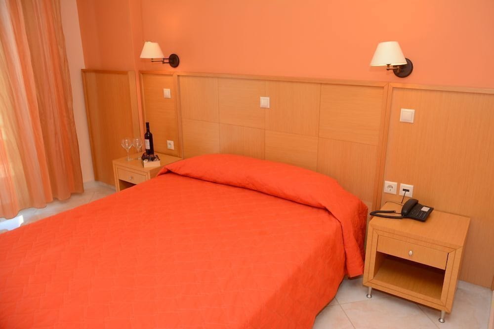 Basic Double or Twin Room photo 3