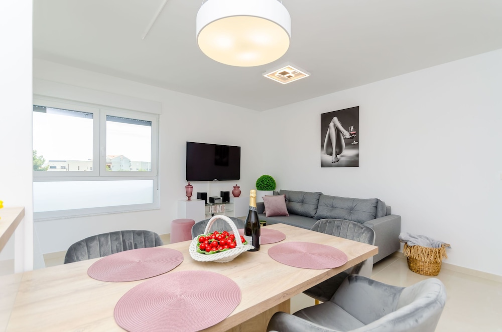 Apartment (A1) photo 3