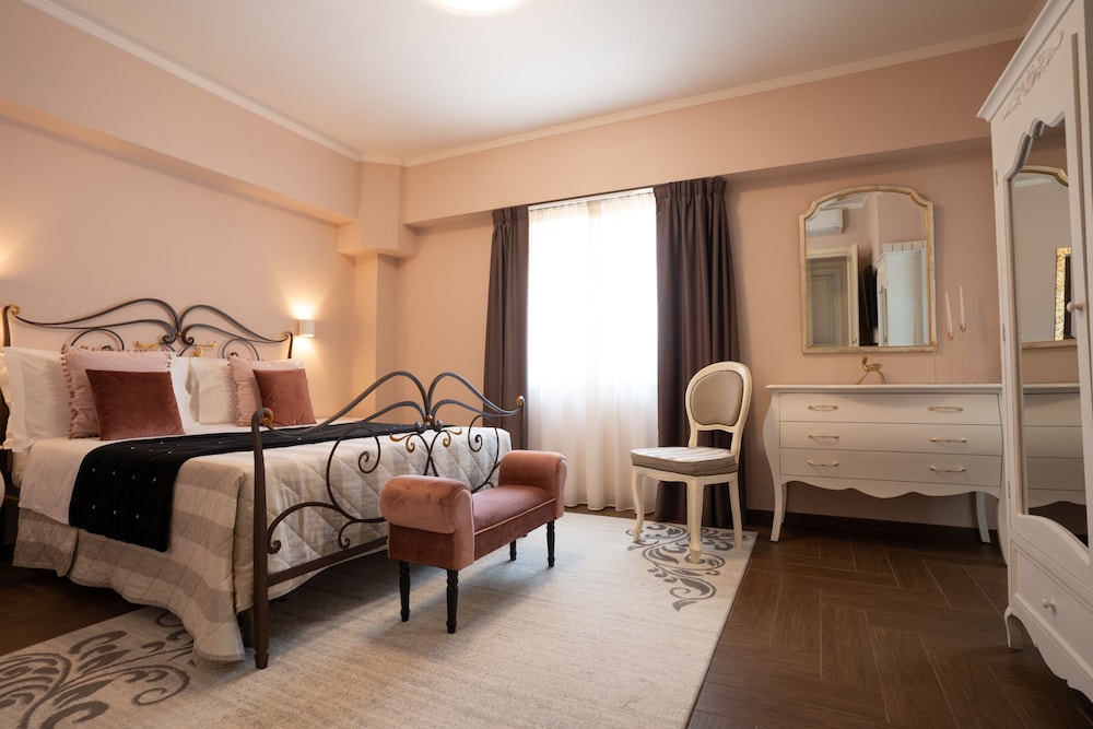 Deluxe Room, 1 Double Bed