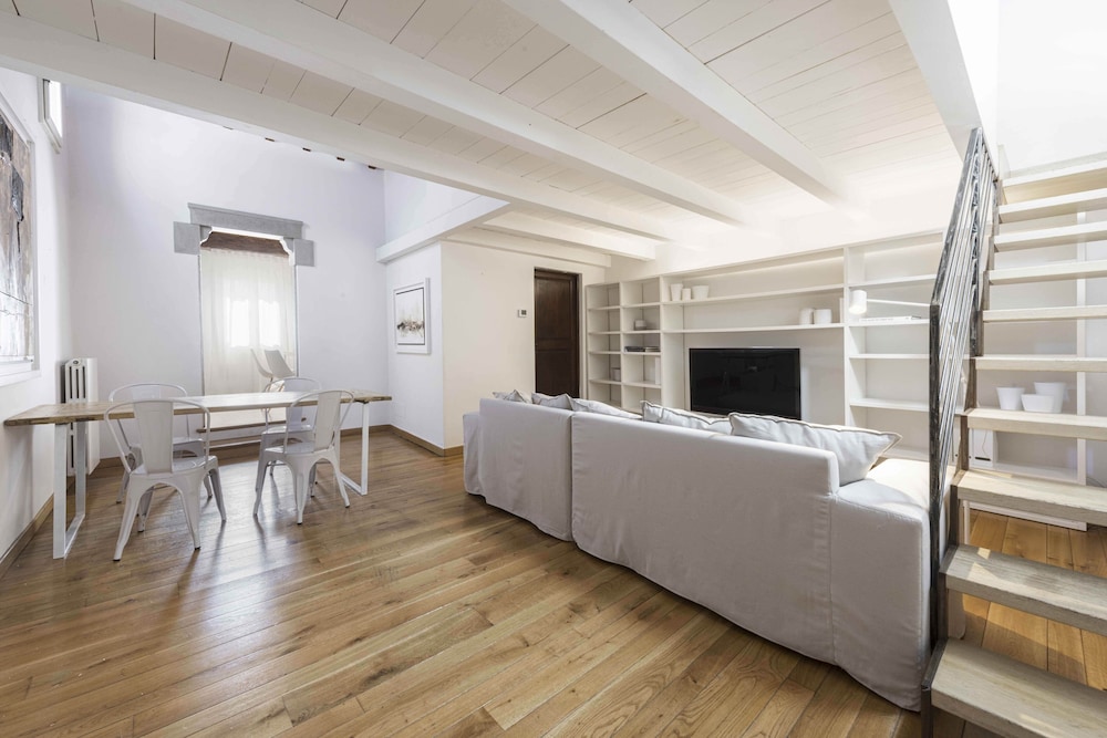 Superior Duplex