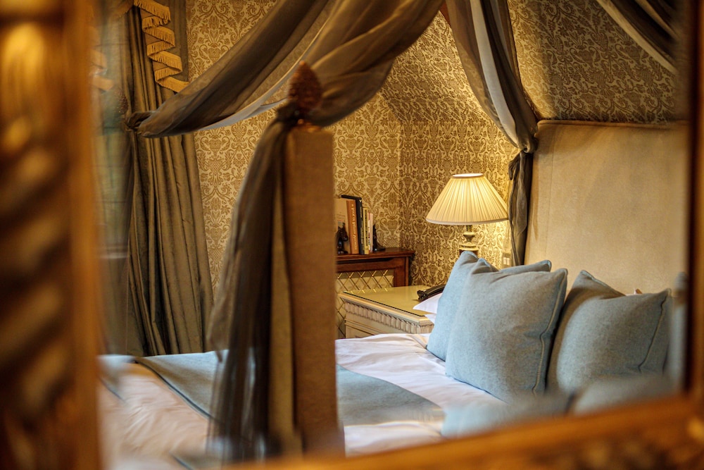 Superior Room (Anne Boleyn Suite) photo 3