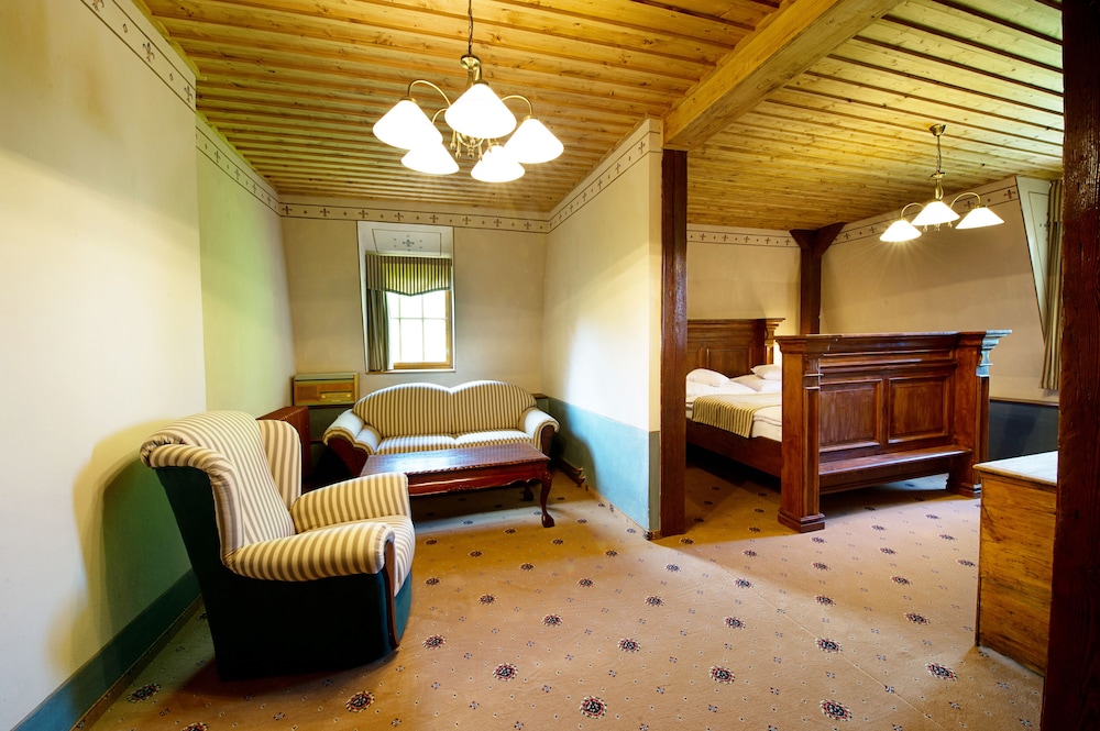 Room (Svatopluk Benes) photo 1