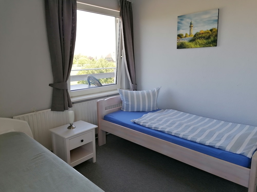 Comfort Quadruple Room, Courtyard View photo 3