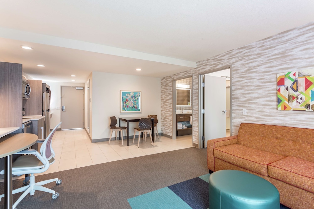Suite, 1 Bedroom, Non Smoking - Photo 1