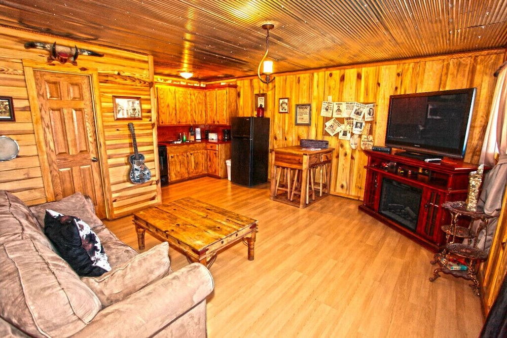 Deluxe Cabin photo 1