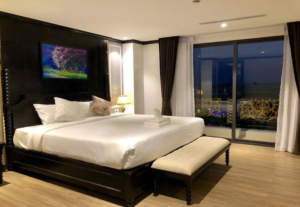 Deluxe Double Room With River View
