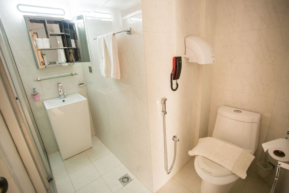 Executive Room - Photo 4