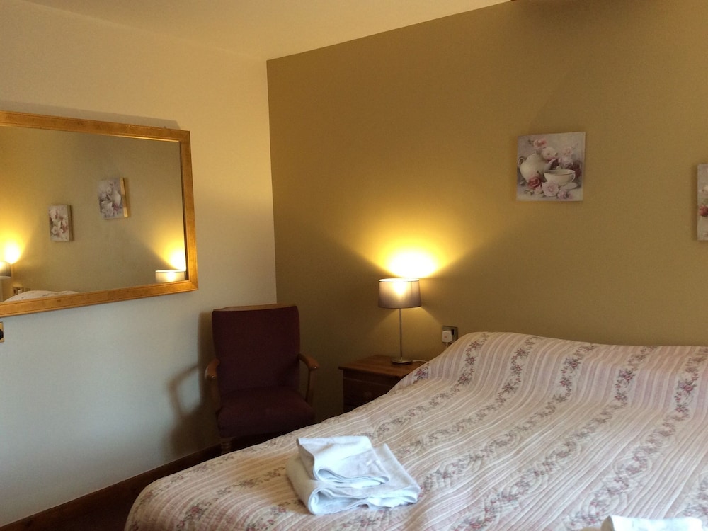 Double or Twin Room, Ensuite