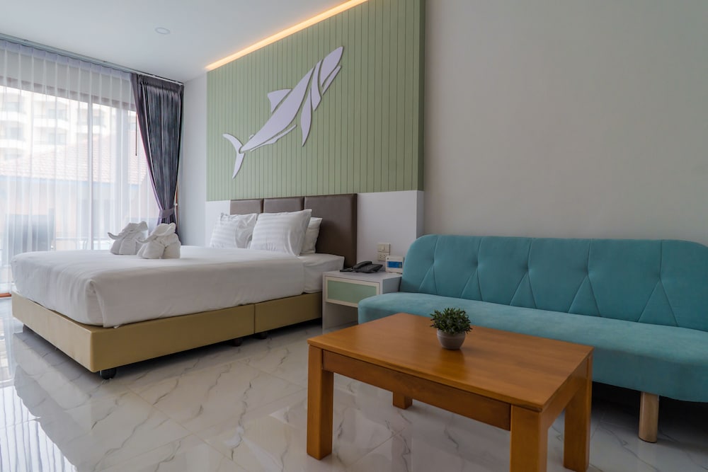 Deluxe Twin Room photo 2