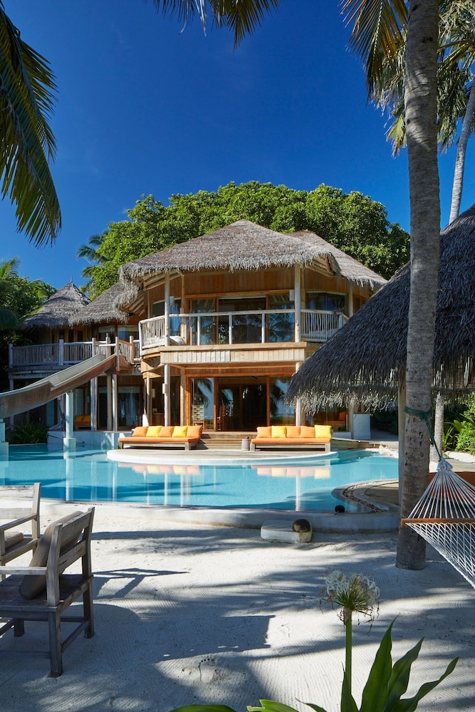 Villa, 4 Bedrooms (15, Residence)