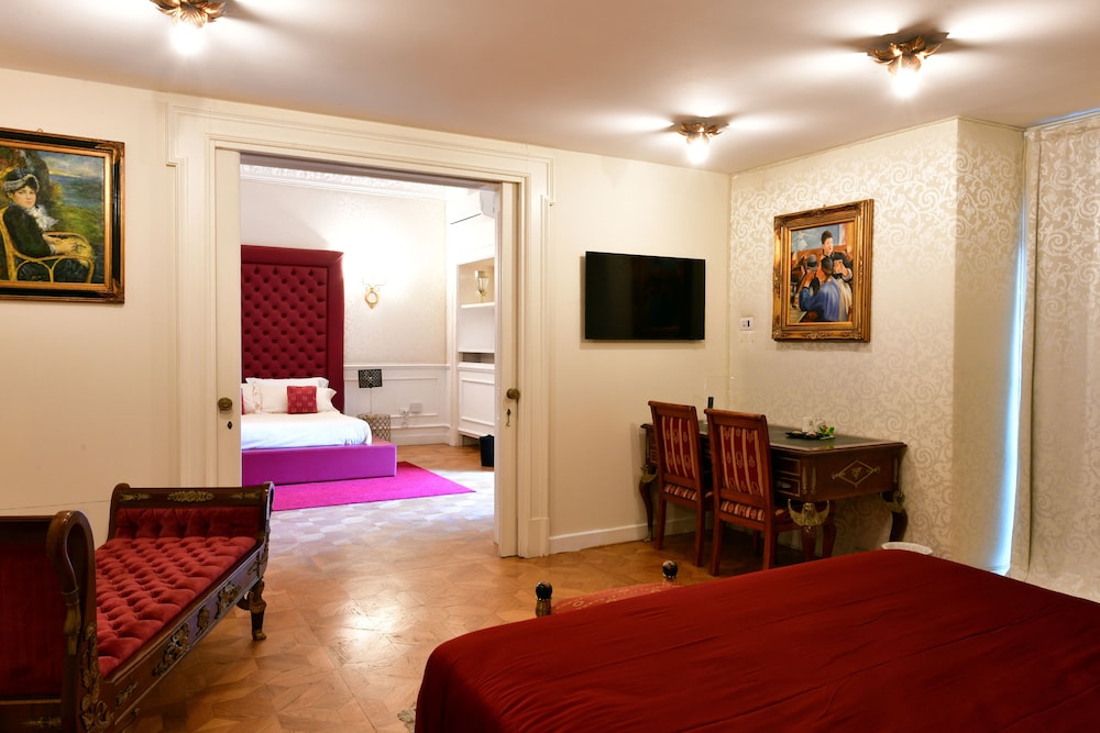 Superior Suite