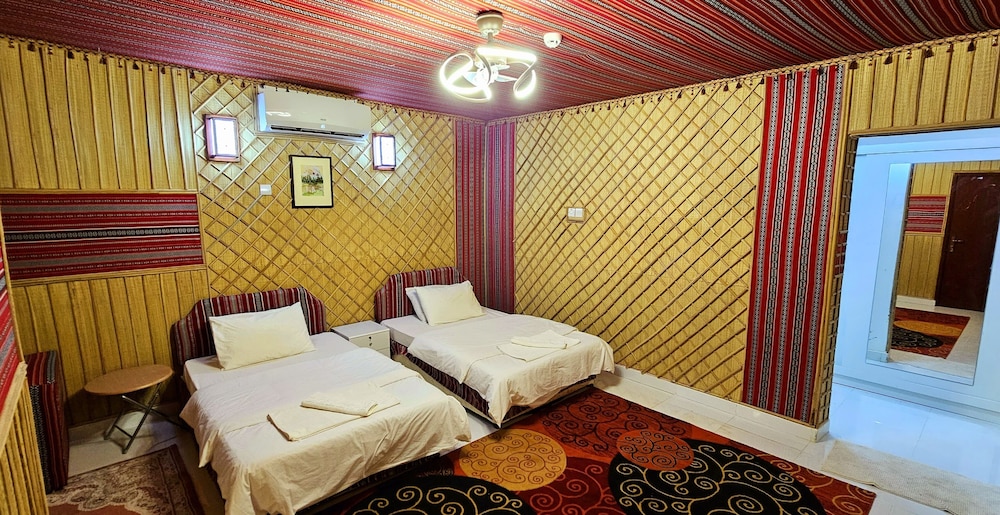 Deluxe Room - Photo 8