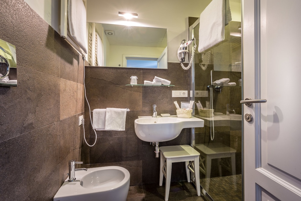 Superior Double Room - Photo 33