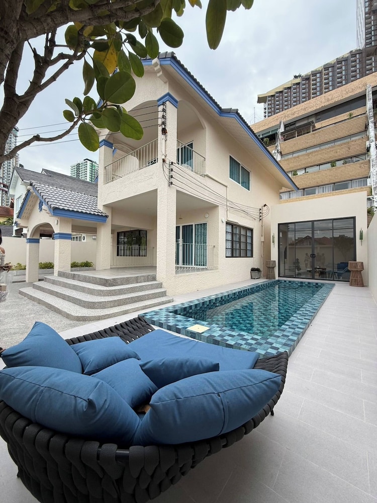 Villa, 3 Bedrooms, Smoking, Private Pool