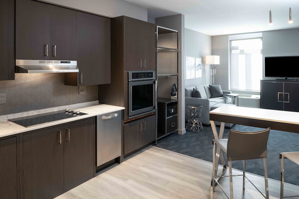 Suite, 1 Bedroom (Hearing Accessible) photo 3
