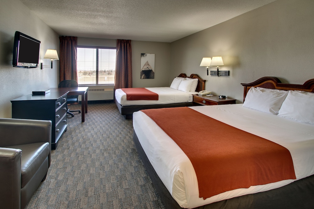 Deluxe Room, 2 Queen Beds (Standard Two Queen Room) photo 1