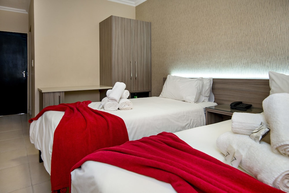 Double or Twin Room photo 1