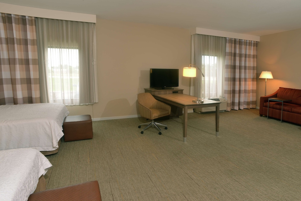 Studio, 2 Queen Beds, Accessible, Bathtub photo 2