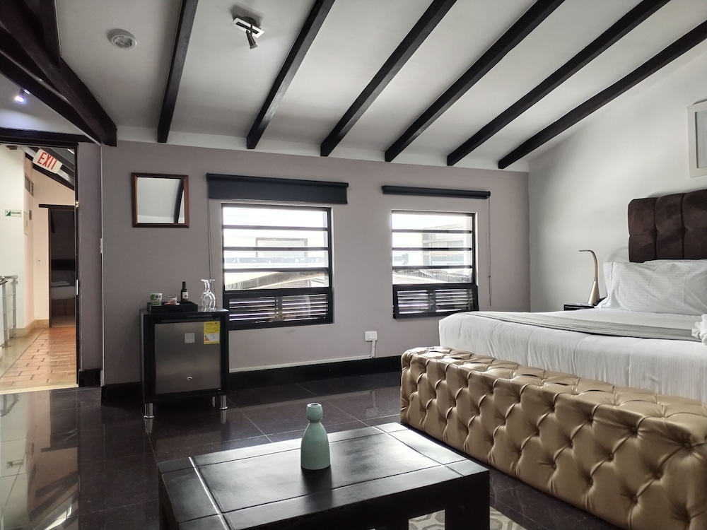 Standard Suite photo 2