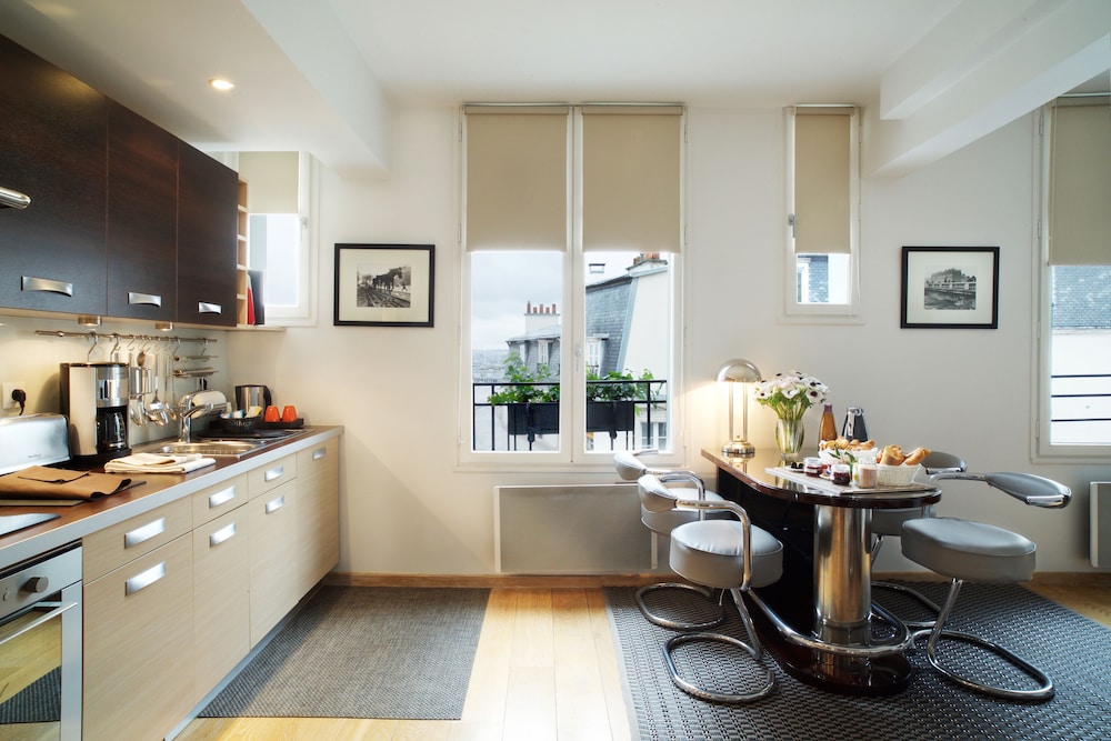 Suite, City View photo 2