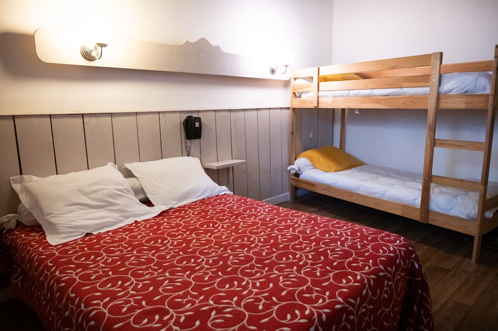 Quadruple Room, Multiple Beds, Non Smoking photo 1