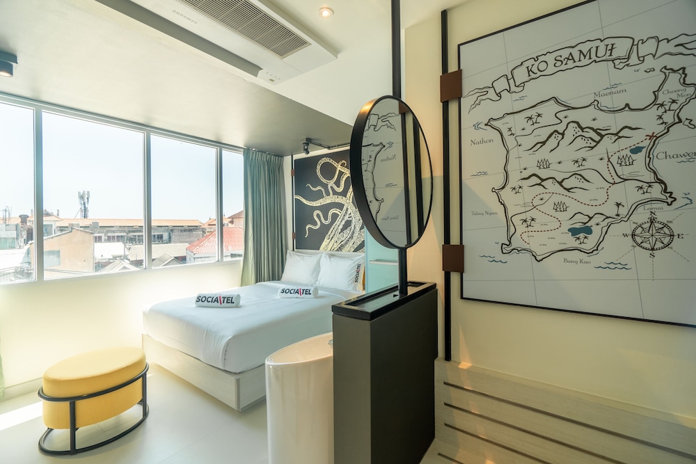 Standard Room, 1 Queen Bed - Photo 1