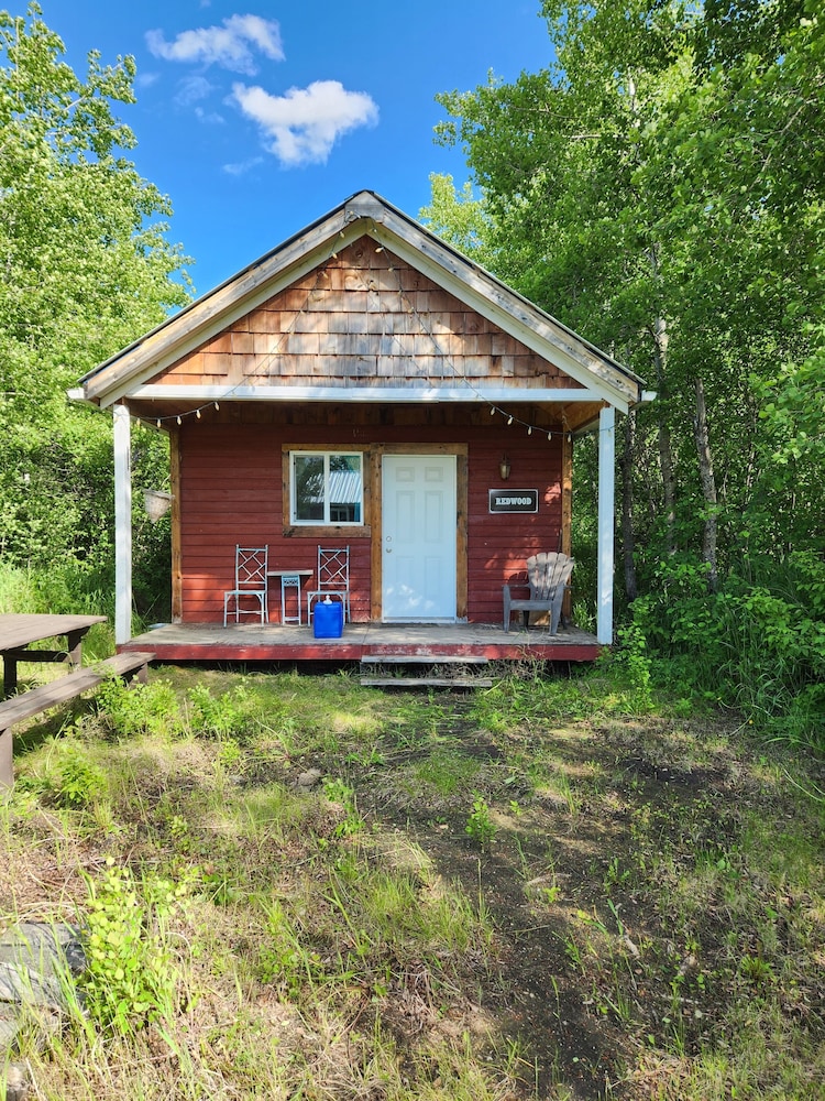 Basic Cottage photo 2