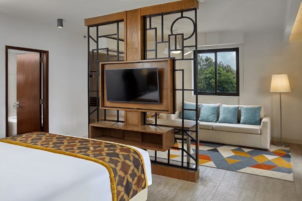 Junior Suite Room Only - Photo 1