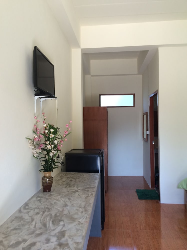 Standard Triple Room with Air photo 3