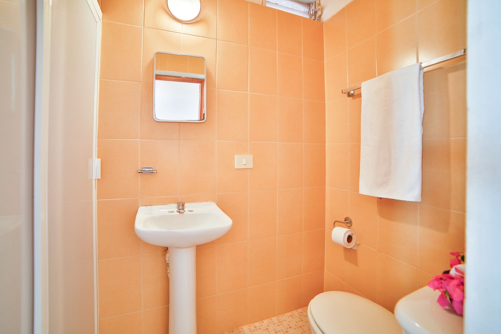Standard Room, 1 Double Bed, Balcony - Photo 3