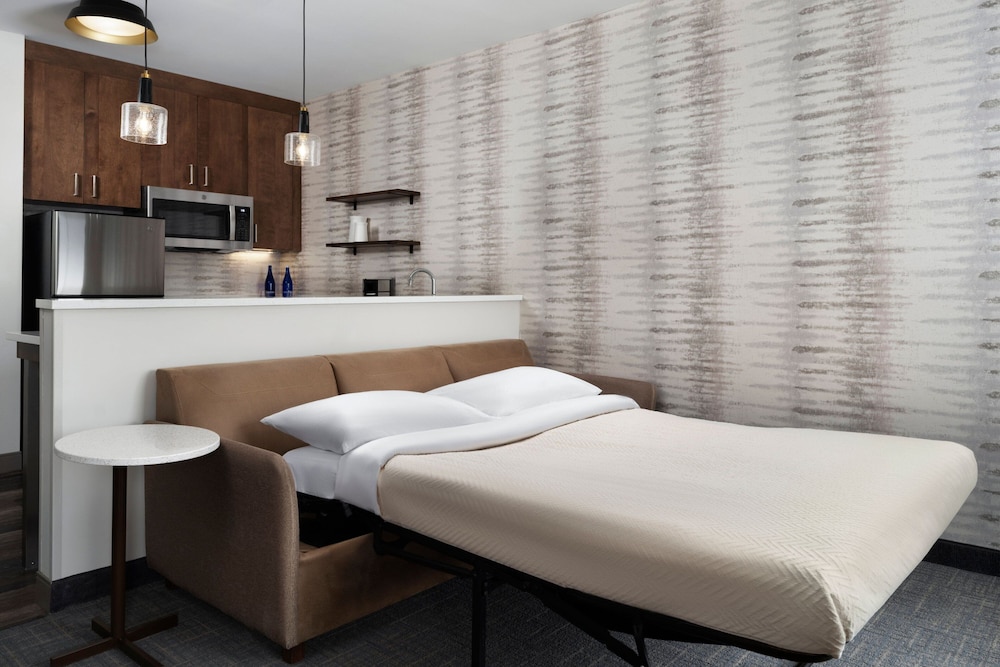 Studio Suite, Multiple Beds - Photo 3