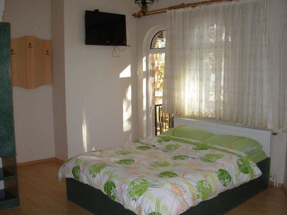 Standard Double Room photo 2