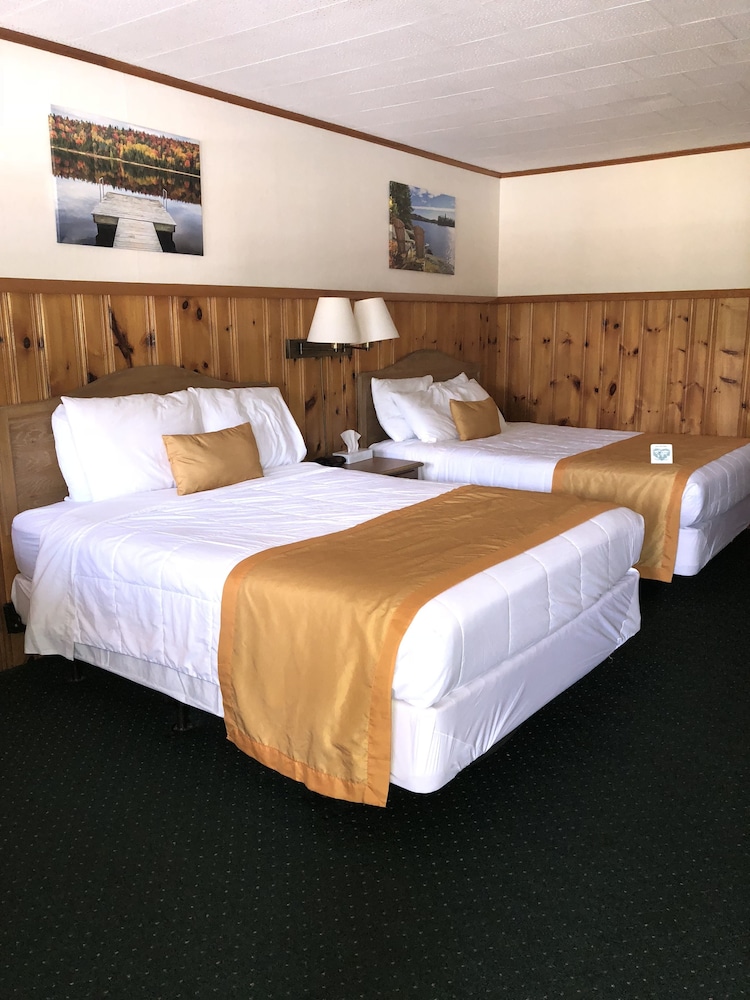Room, 2 Queen Beds photo 1