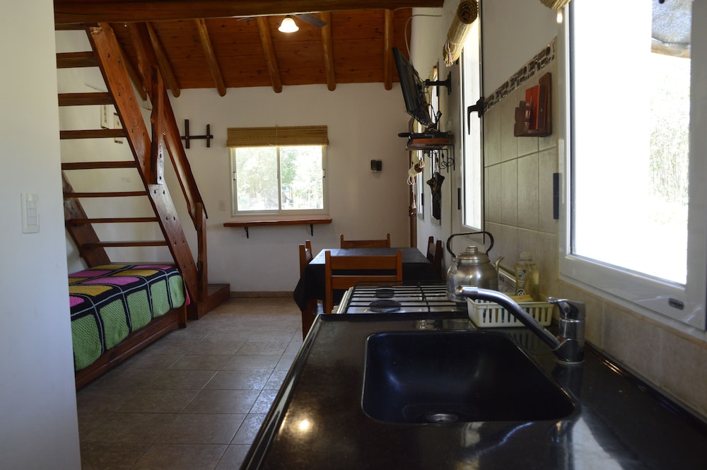 Family Cabin, 1 Bedroom, Garden View photo 2