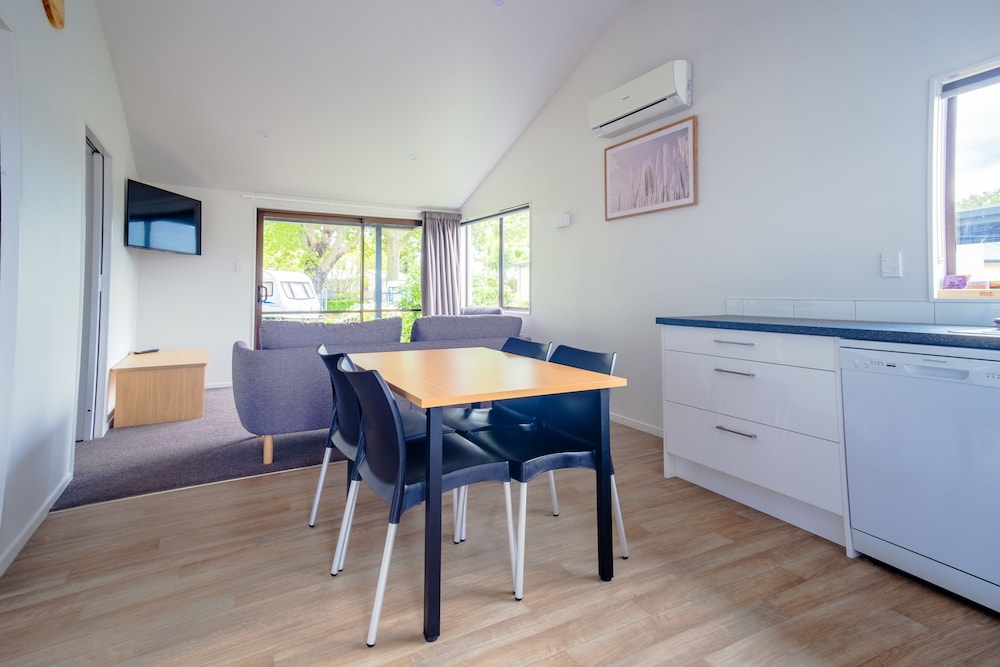 Ensuite 2 Bedroom