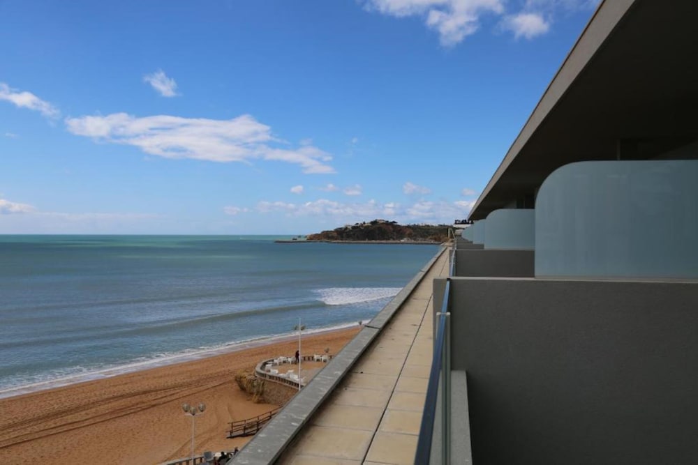 Superior Room, Beach View photo 3