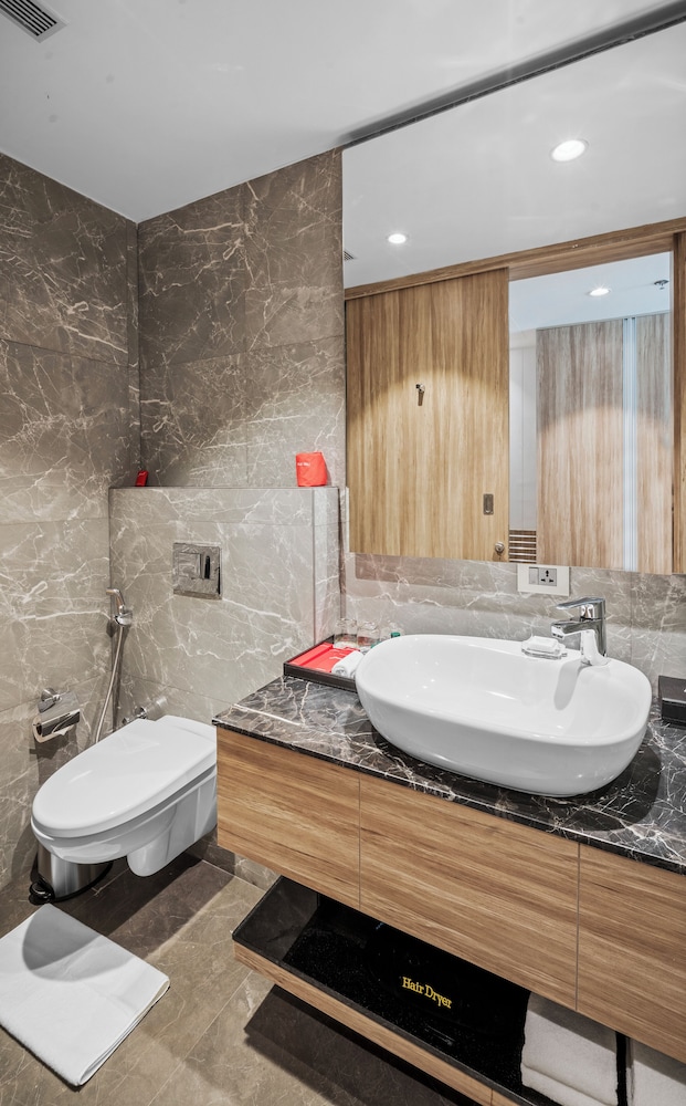 Grand Club City view - Photo 2