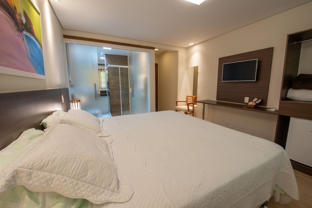 Superior Suite - Photo 1