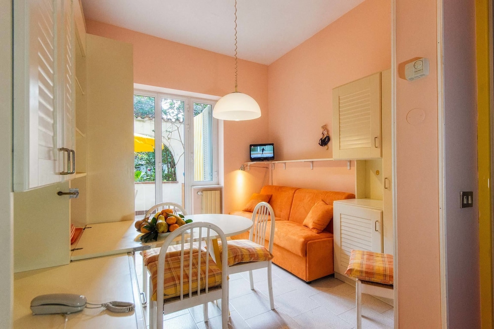 Traditional Apartment