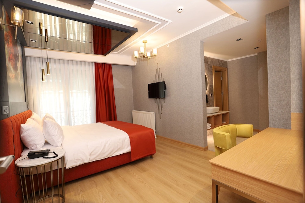 Standard Double Room photo 3