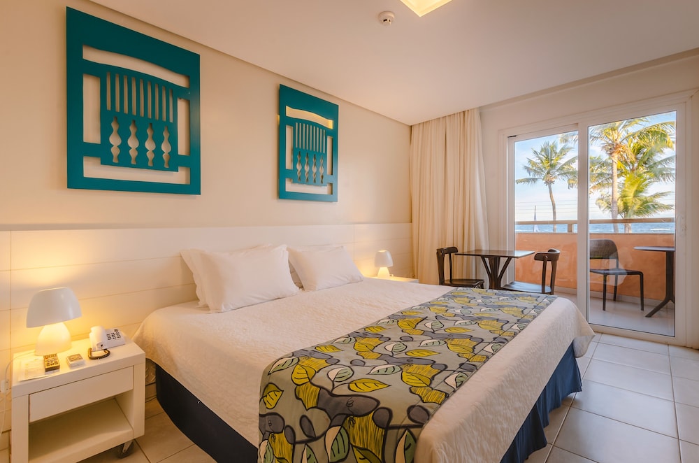 Double or Twin Room, Sea View, Sea Facing photo 2