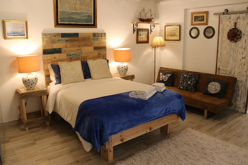 Superior Suite, 1 Double Bed, Annex Building photo 1