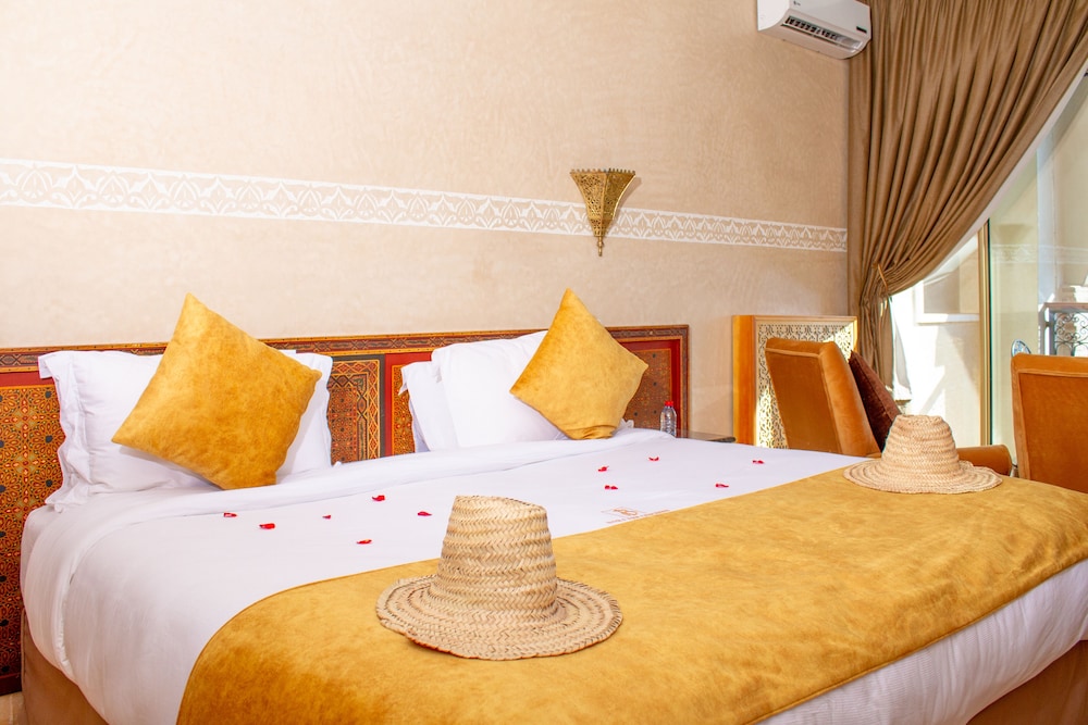 Deluxe Double Room - Photo 3