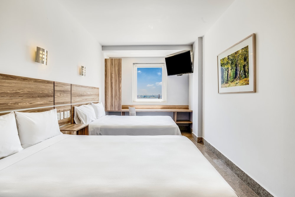 Superior Room - Photo 2
