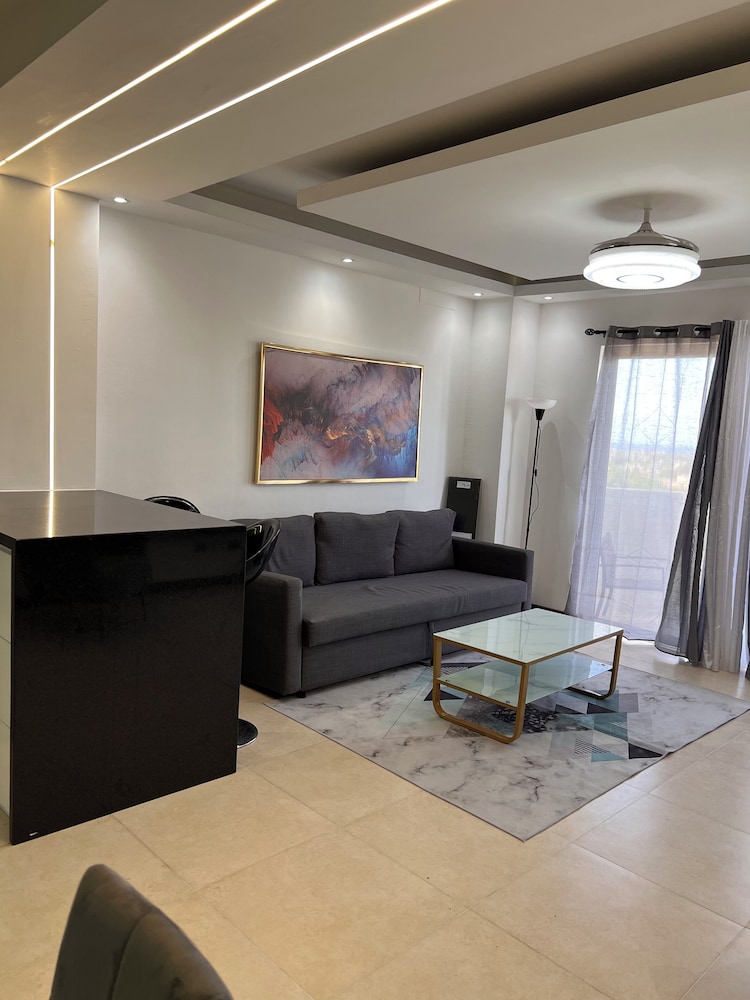 Comfort Apartment photo 2