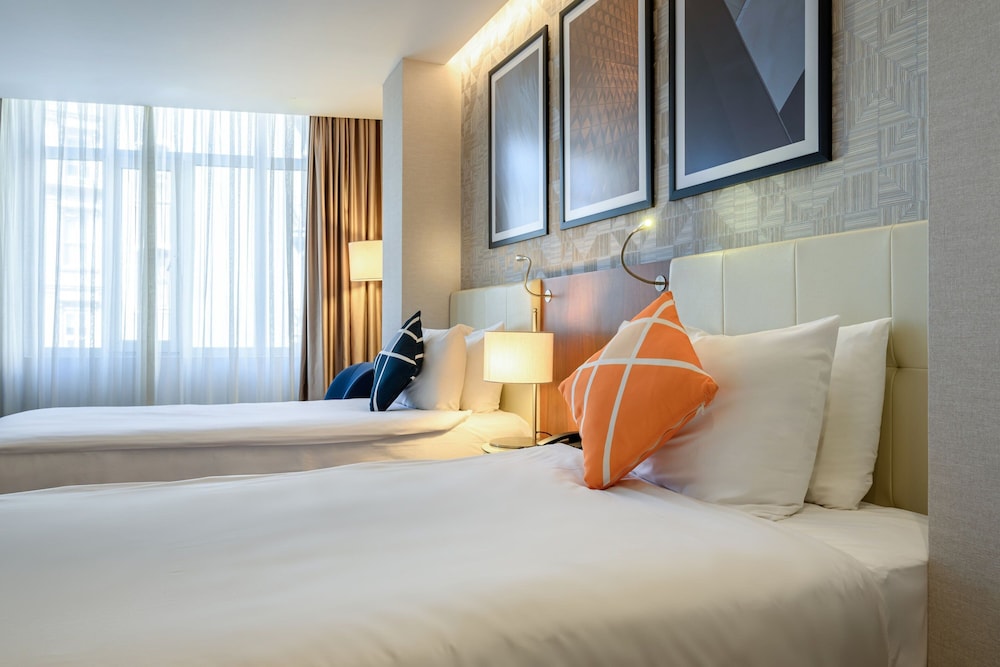 Standard Room, 2 Twin Beds, City View