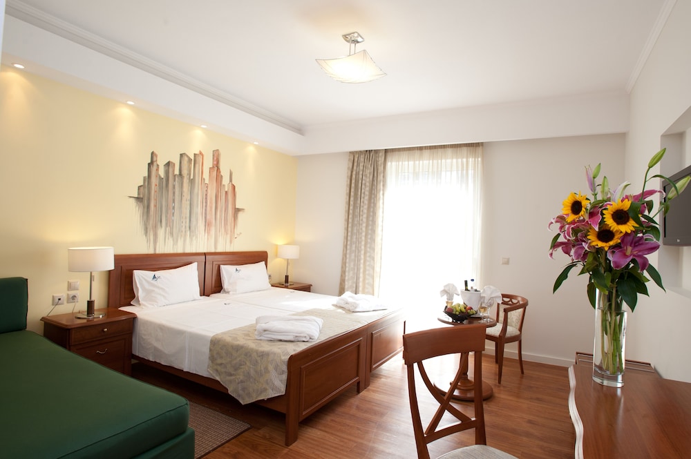 Executive Room, Partial Sea View