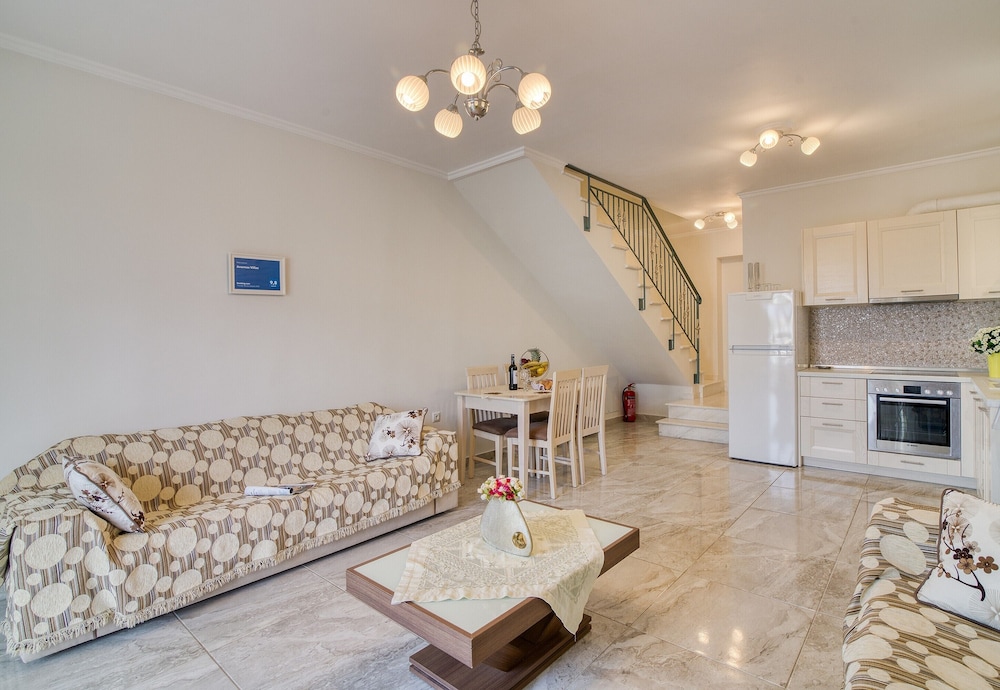 Family Villa, Multiple Beds, 2 Bathrooms (Villa Sirokos Lefkada With Pool) photo 2