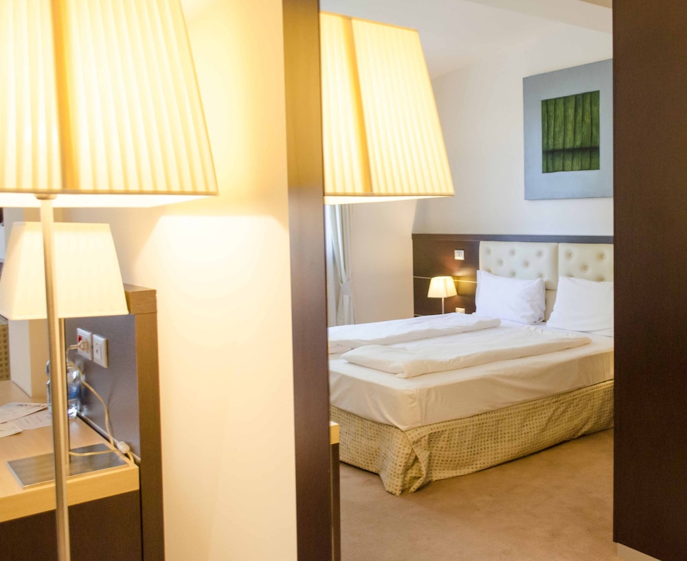 Comfort Triple Room photo 2